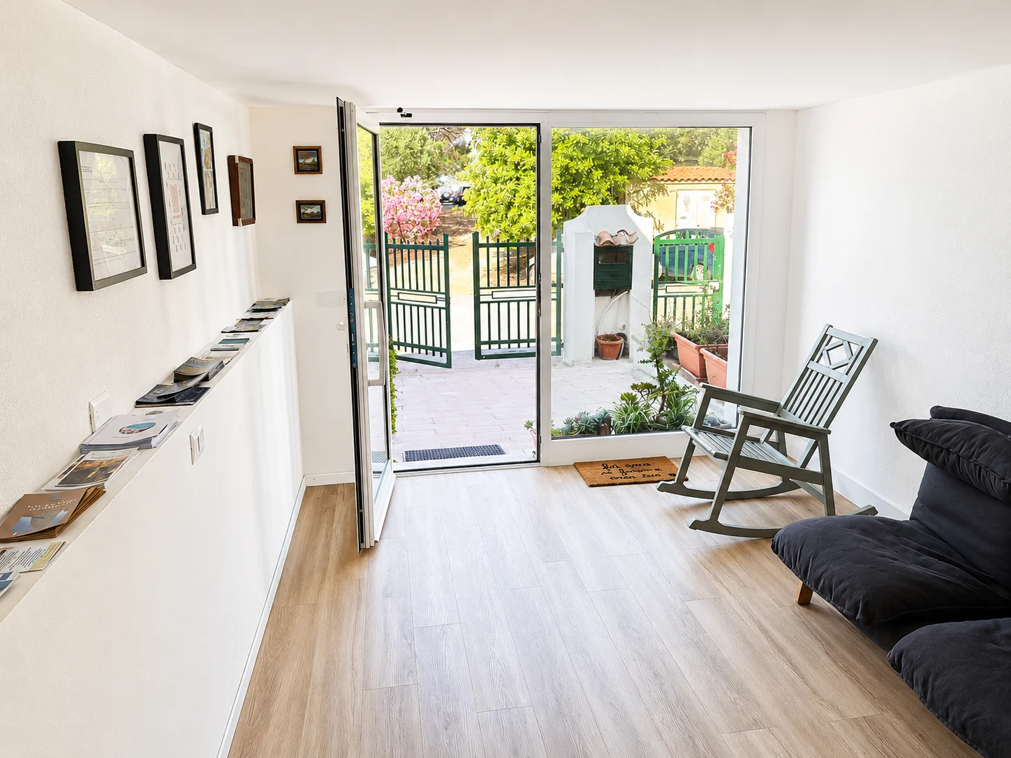L’ingresso e il patio
